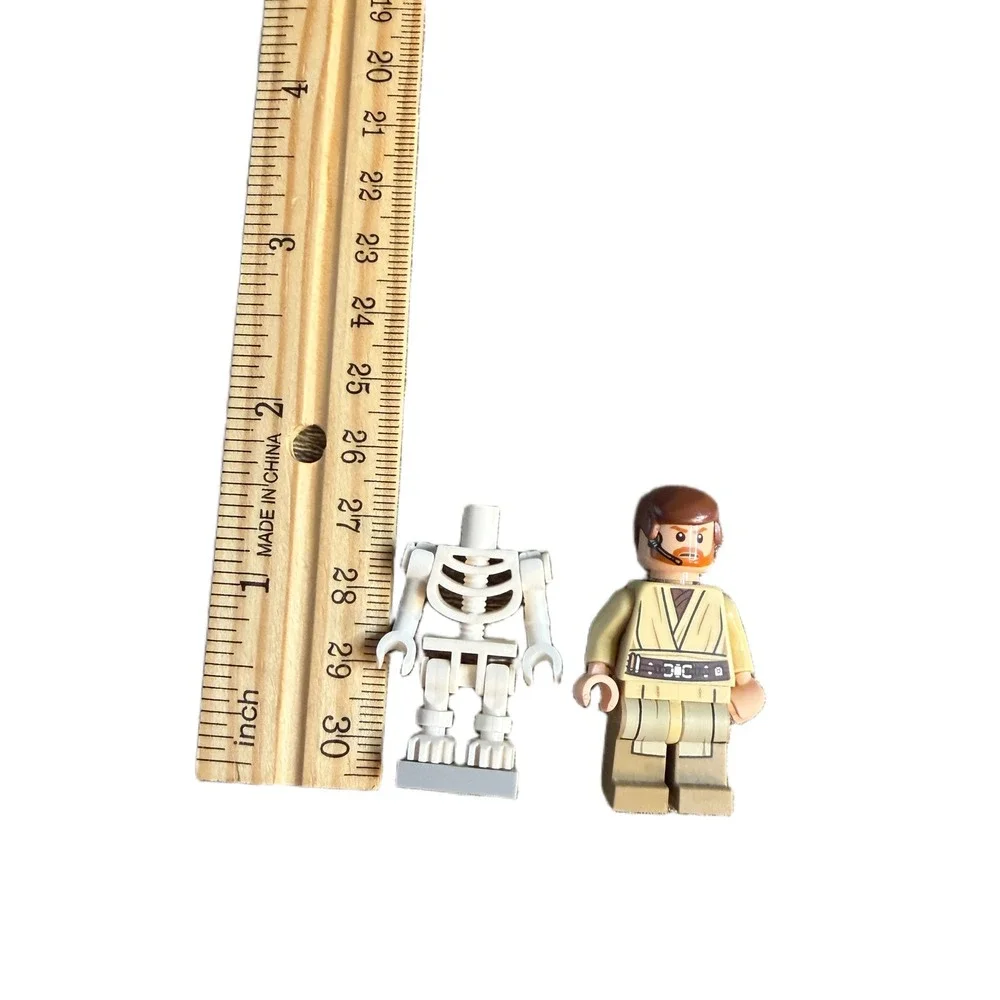 LEGO Star Wars Obi-Wan Kenobi Minifigure‎ Skeleton & Accessories Lot Mixed Parts
